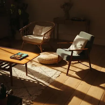 Sublime Loft Avec Verrières Sur Le Canal St Martin Appartamento *